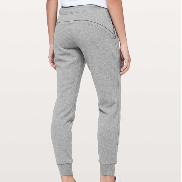 Lululemon Warm Down Jogger II - Picture 4 of 5